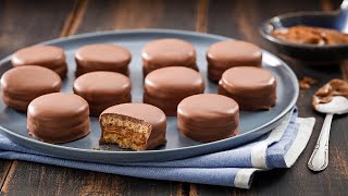 Alfajores Argentinos  Receitas Nestlé [upl. by Yenaj]